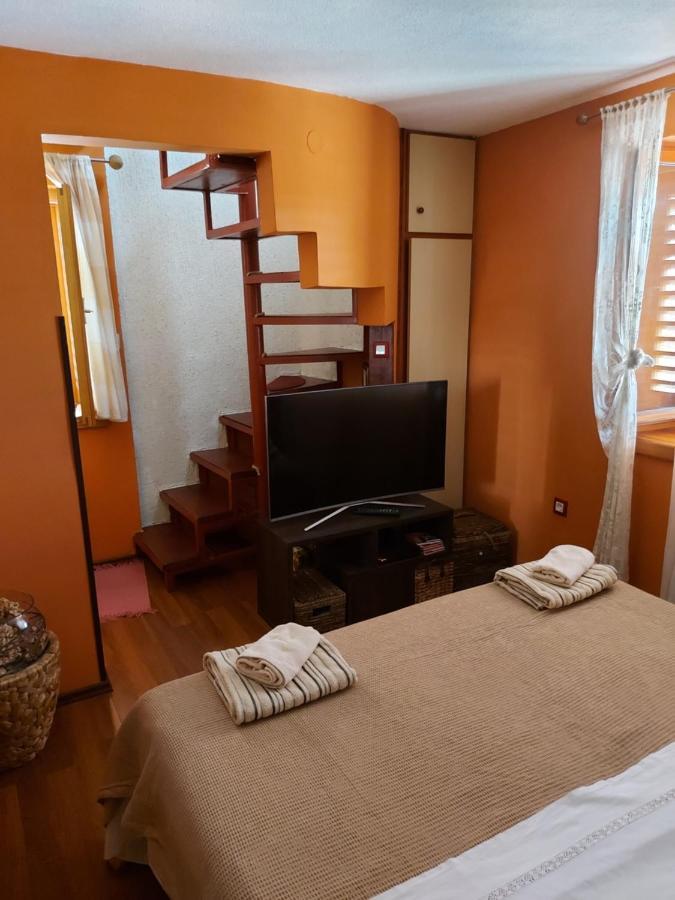 Apartament Lili *